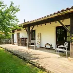 Vakantiehuis Lou Tapata Estang