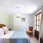 Lou Tapata Vakantiehuis Estang