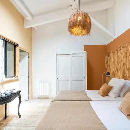 Lou Tapata Tatil Evi Estang